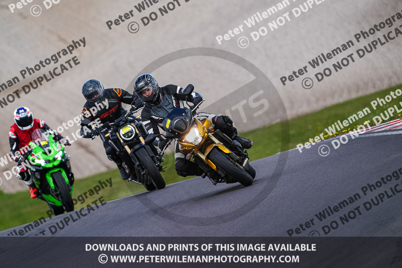 donington no limits trackday;donington park photographs;donington trackday photographs;no limits trackdays;peter wileman photography;trackday digital images;trackday photos